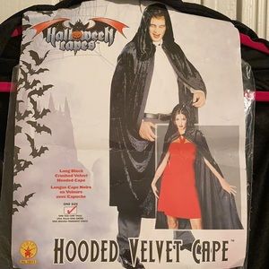 Hooded velvety cape